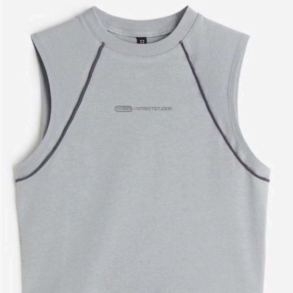 H&M Light Gray Muscle Tee